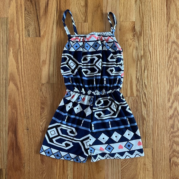 Girls NWOT Romper - Picture 2 of 3